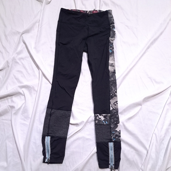 Lululemon | Black multicolored asymmetrical leggings with zippers - Picture 1 of 10